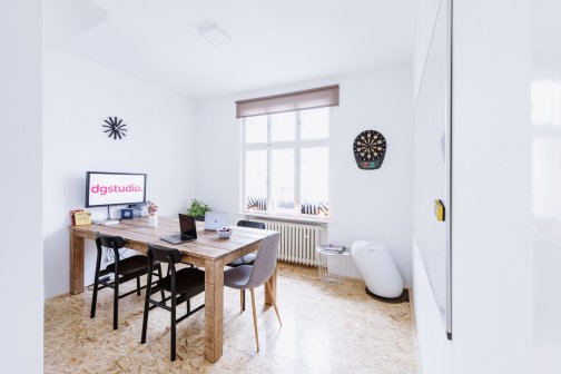 Interiér kanceláří dgstudio.cz ve Zlíně